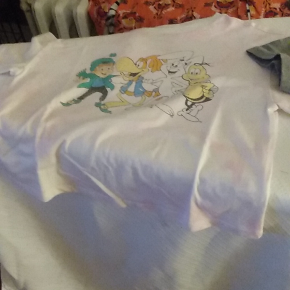 3 Size 7 Cropped  Girls Ts